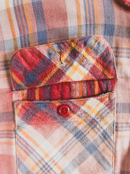 1940's Rare Beautifully Faded Tattered Cotton Flannel - M
