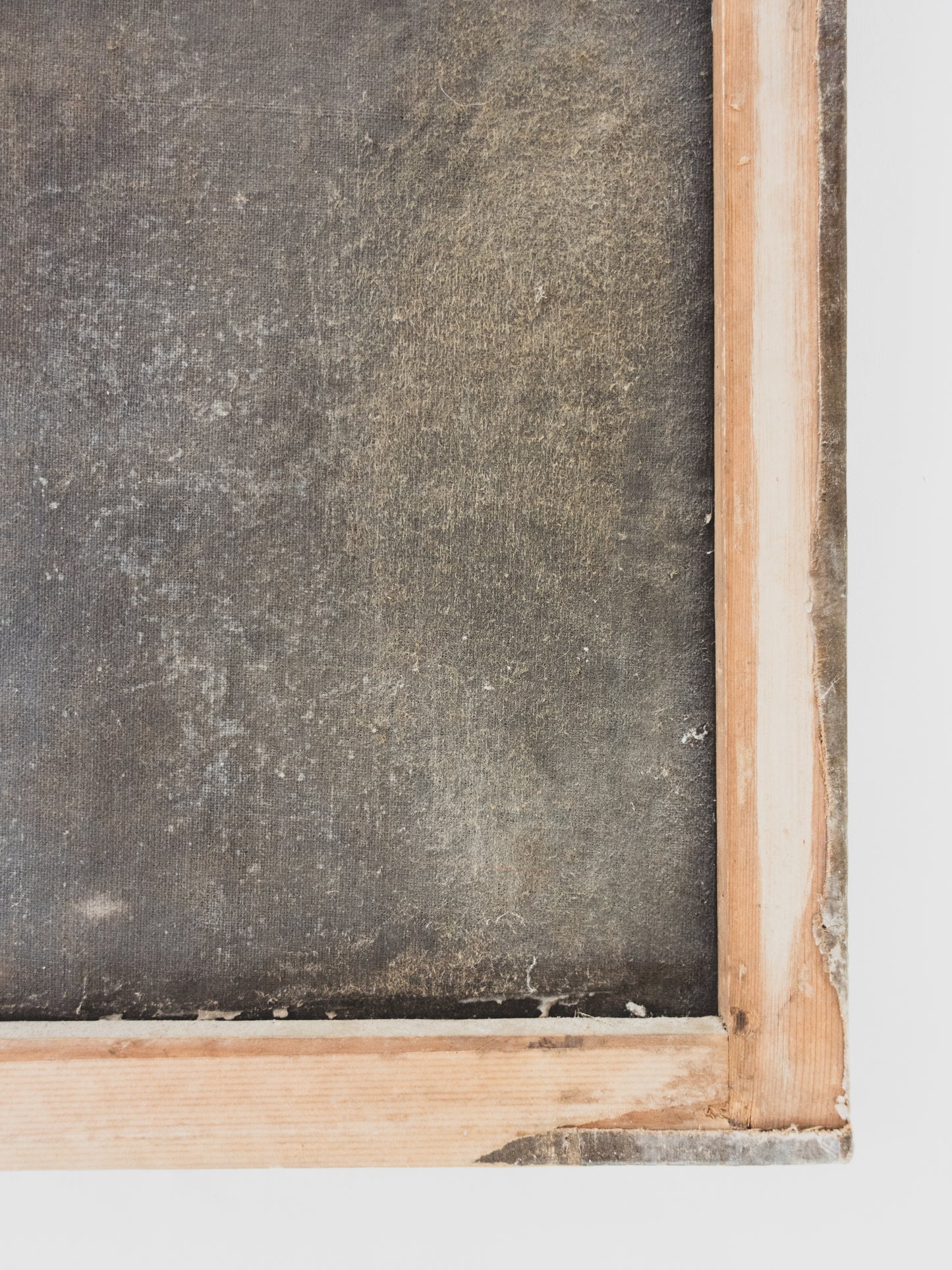 Late 18th c. Portrait of a Lady in Lace and Pearl – Oil on Canvas